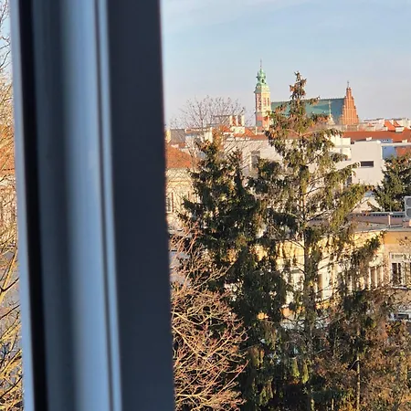 Simple Elegance - Old Town * وارسو